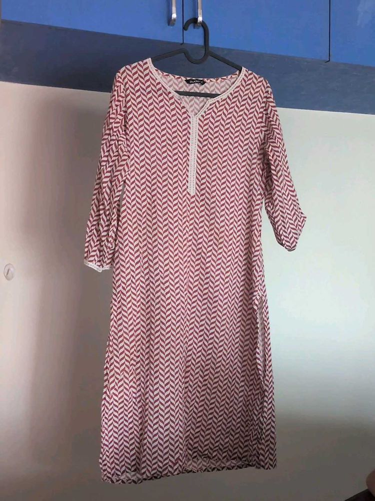 Women's daily wear Kurta from Zudio.