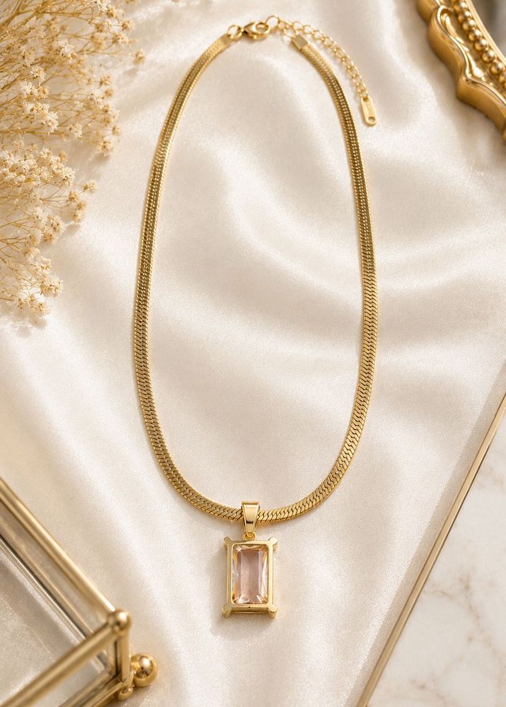 ✨ Blush Radiance Emerald Pendant Necklace