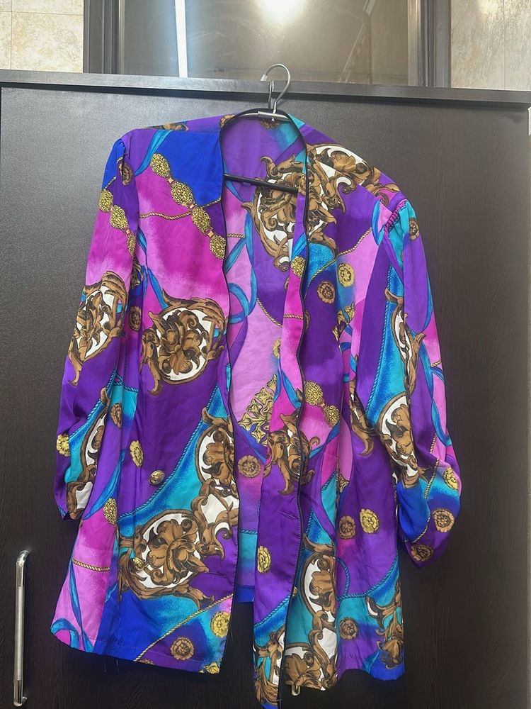 Vibrant Versace Print Style Blaz