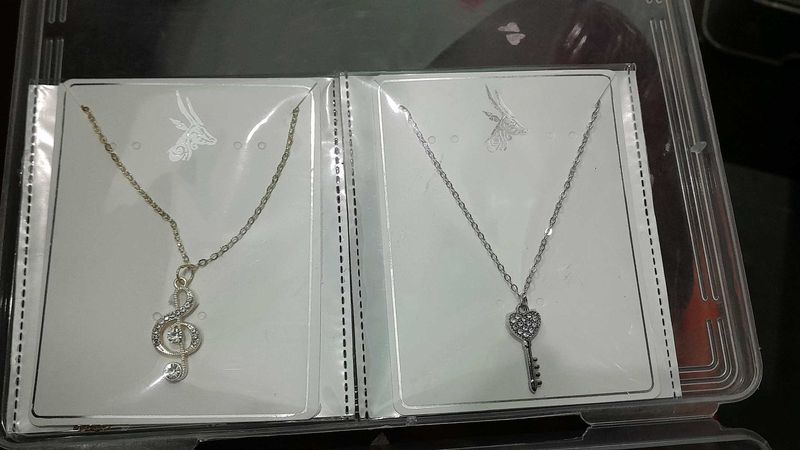 2 Pcs Cute Charm Necklaces