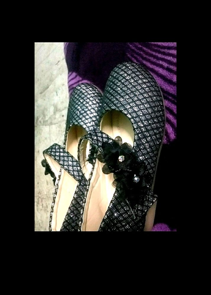 Sparkly Flower Ballet Flats