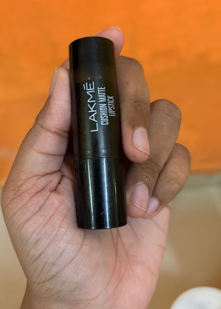 Lakme Lipstick Cushion matte