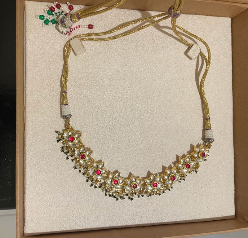 Elegant Kundan Necklace