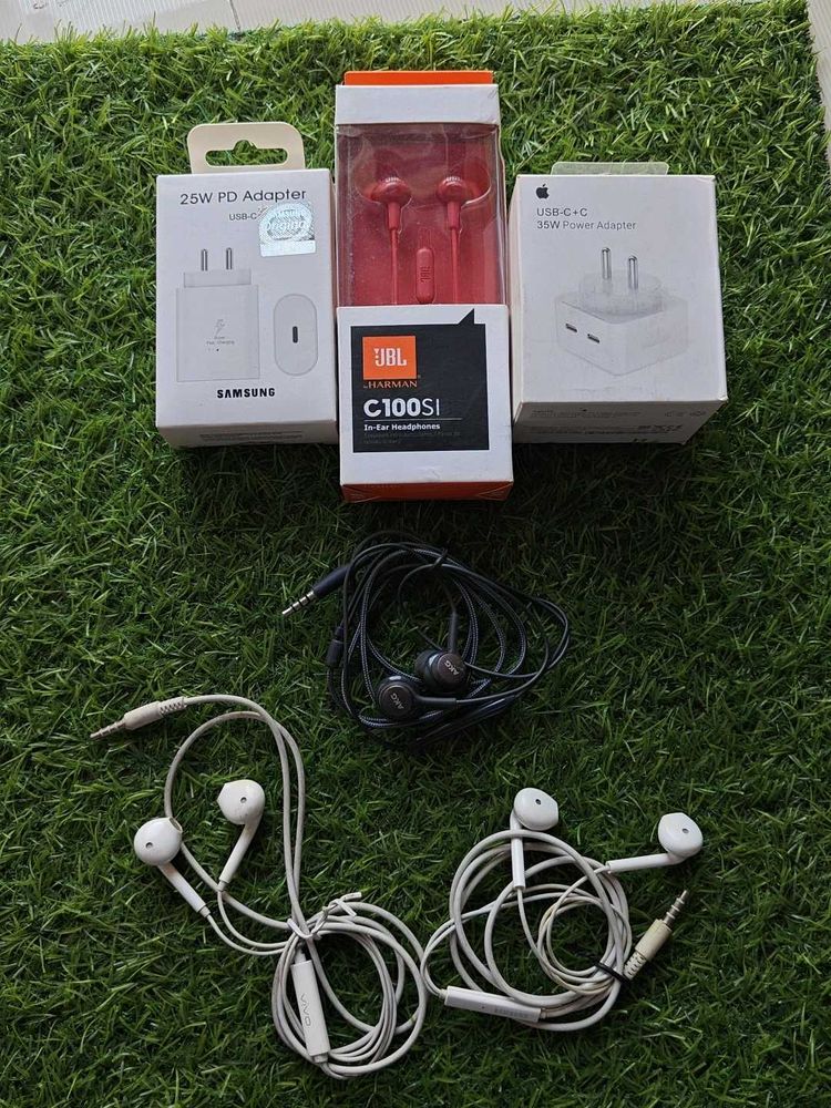 Samsung &amp; Apple Chargers &amp; Earphones
