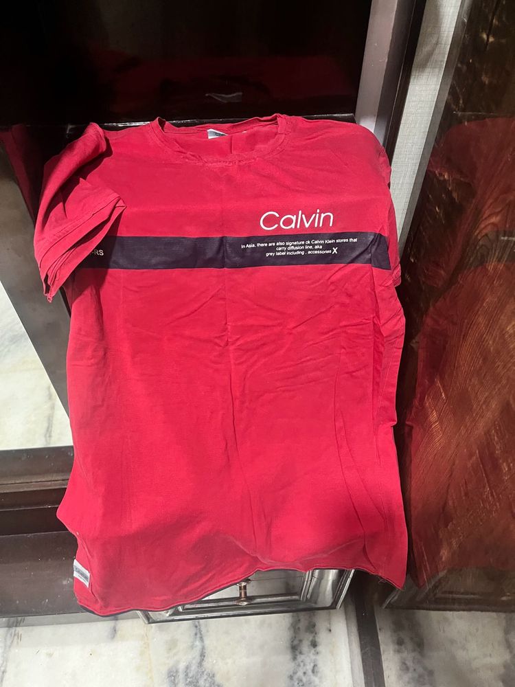 4 t shirt