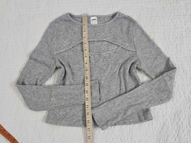 Grey Ribbed Cut-Out Long Sleeve Top bust 34/36
