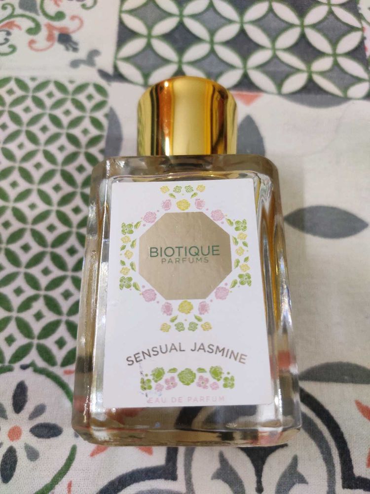 Biotique Sensual Jasmine Eau de Parfum