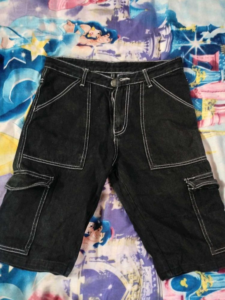 Zara Black Cargo Denim Shorts