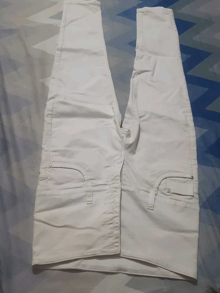 Stylish White Jeans