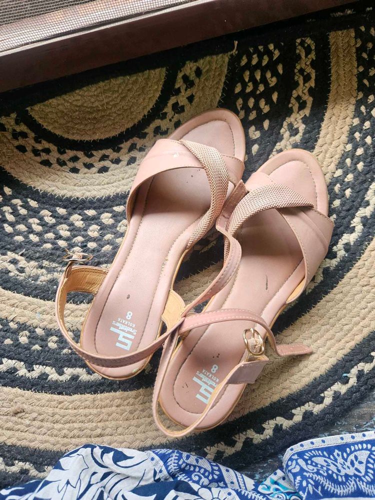 Stylish Pink nude block heels