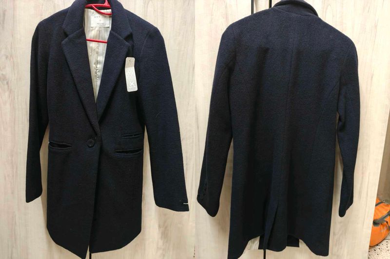 Women's Navy Blue Mid length blazer for winter