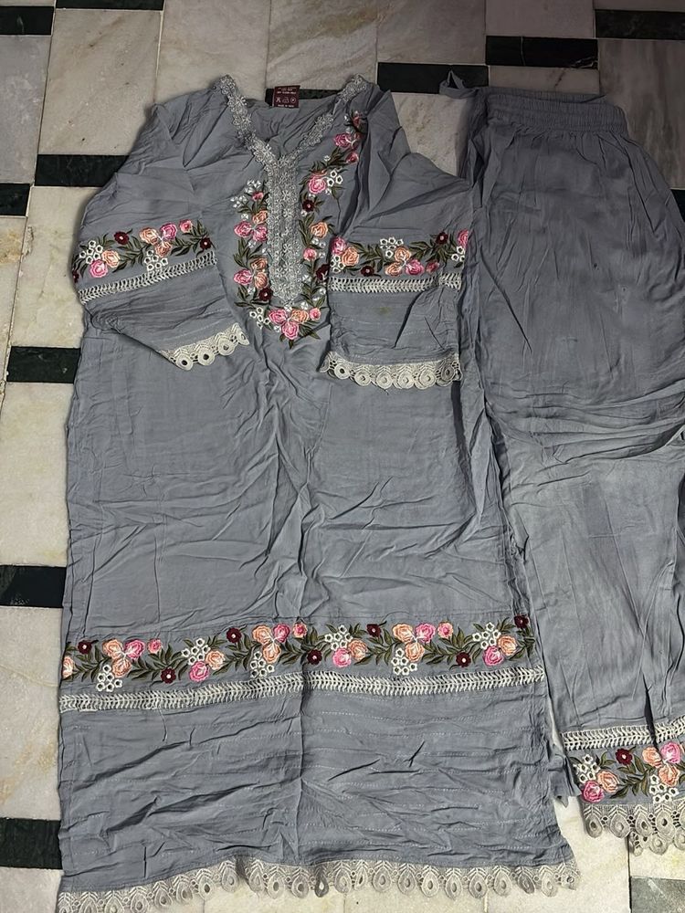 Embroidered Grey Kurta with Pants Set