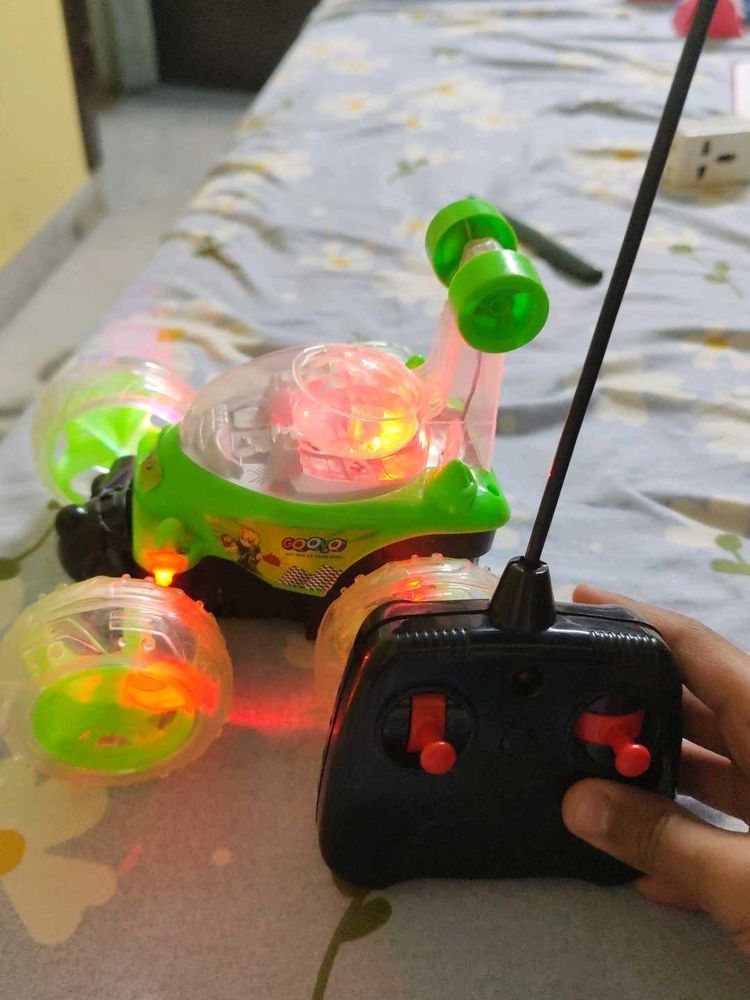 RC Stunt Car with Lights &amp; Remote