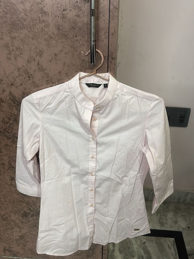 Women's Light Pink Collared Shirt