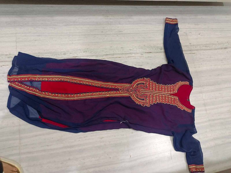 beautiful front slit kurti