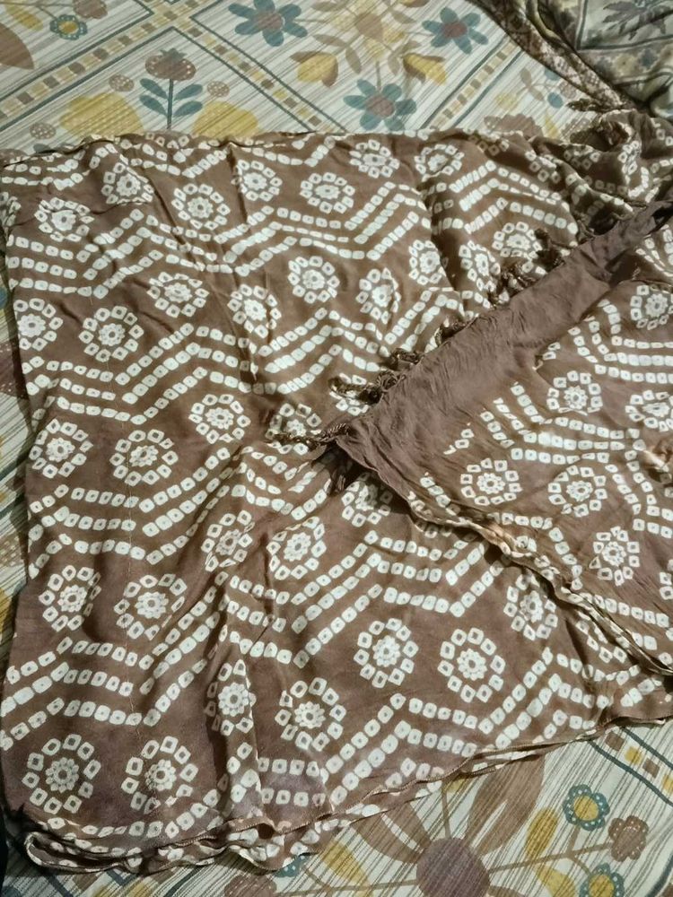 Brown Bandhani scarf