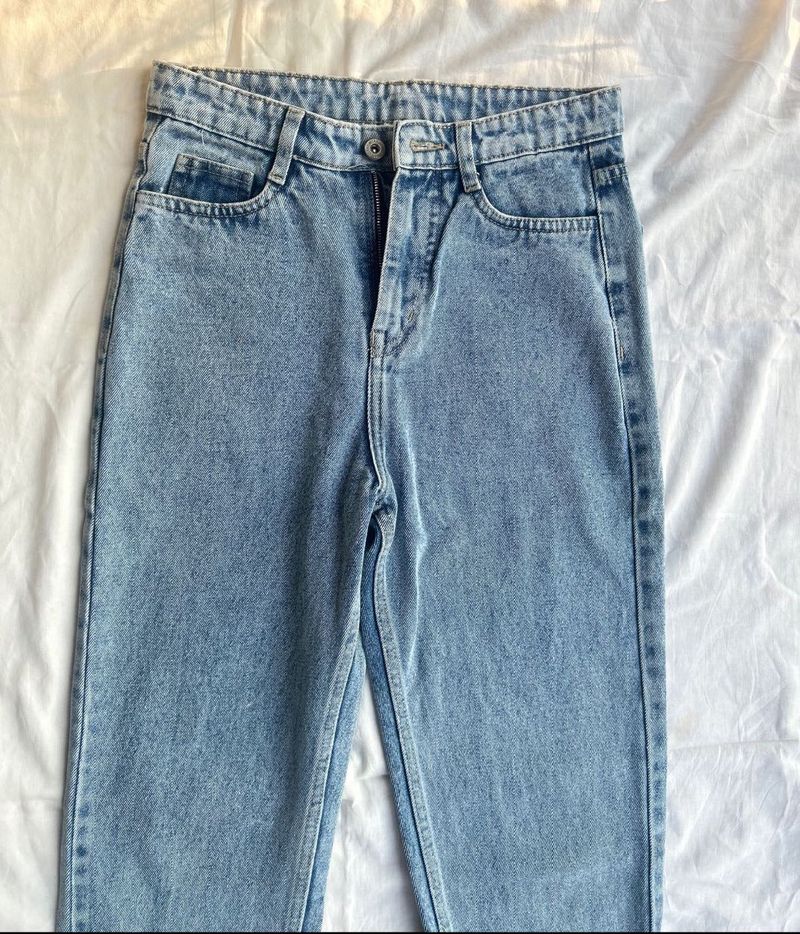 NEW WITH TAG Straight Fit Light Blue Denim Jeans