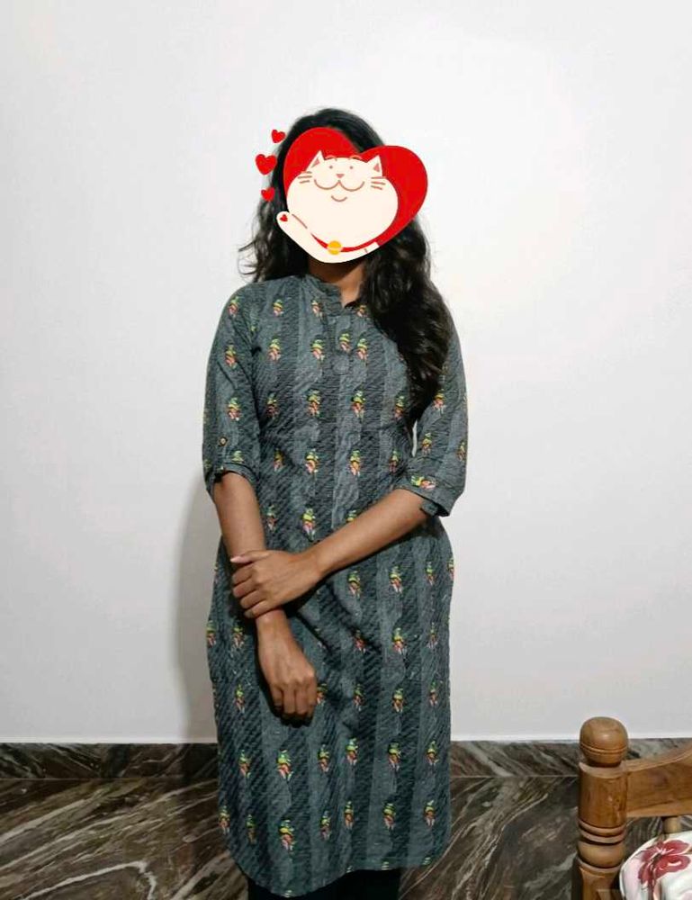 fully embroidered Grey Kurta with small prints