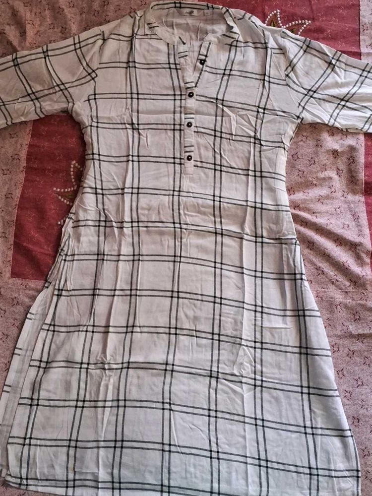Checked Kurti