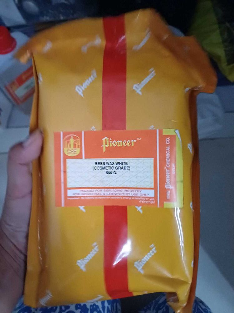 Pioneer beewax white cosmetic grade