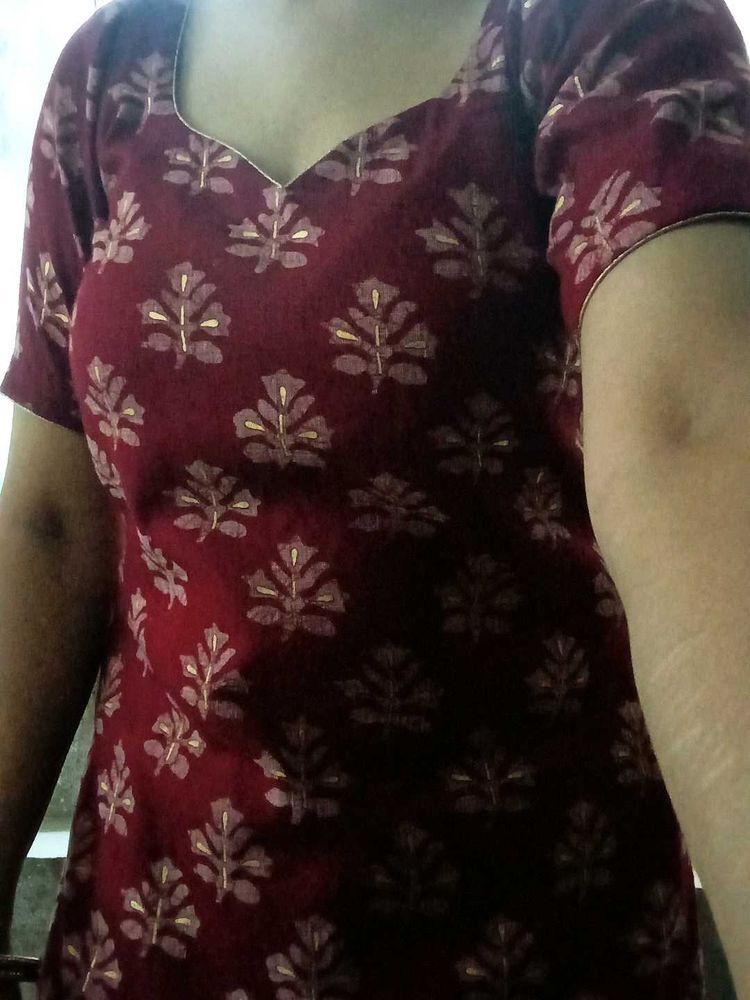 Maroon Printed Kurti Set