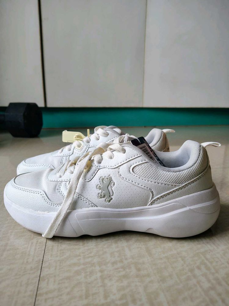 Brand New RedTape White Women's Sneakers - Size 4
