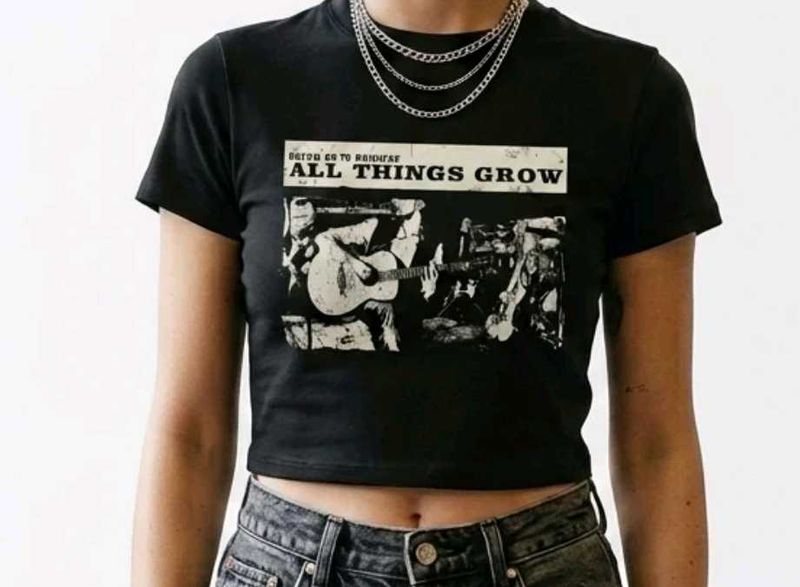 Black Graphic T-Shirt "All Things Grow"