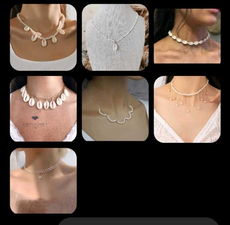 The necklaces trendy aur beach/summer vibes