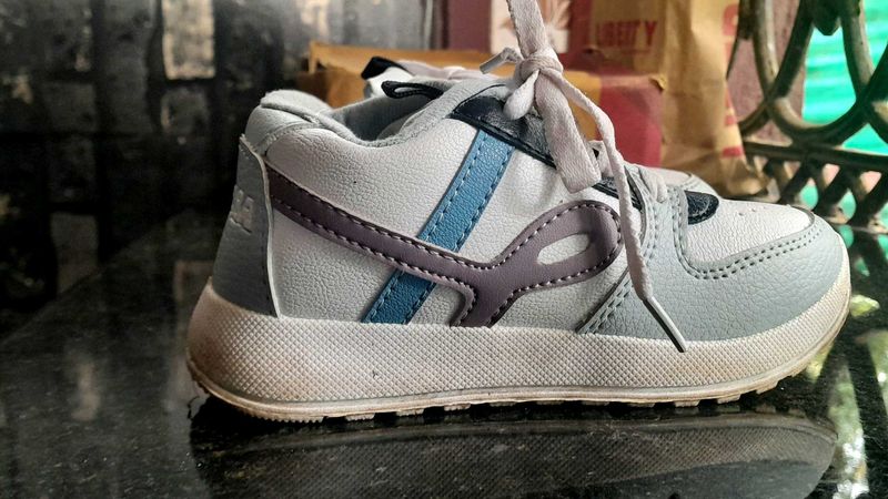 Sneakers For Kids 4 To 5 Years