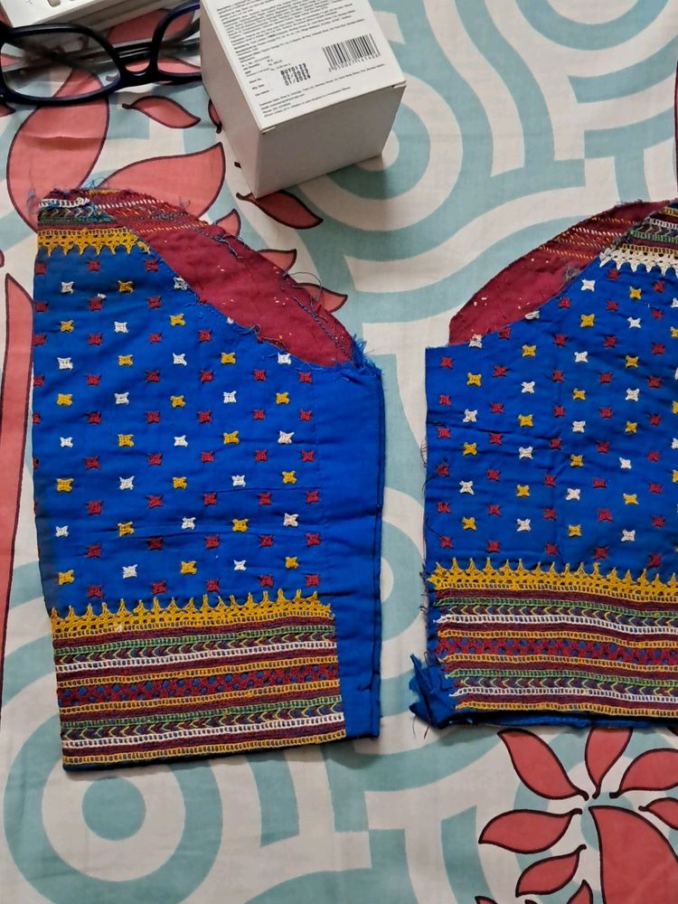 Antique Handwork Blouse Patches