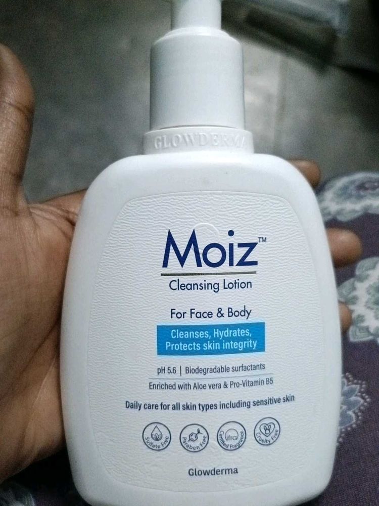 Moiz Cleansing Lotion for Face &amp; Body