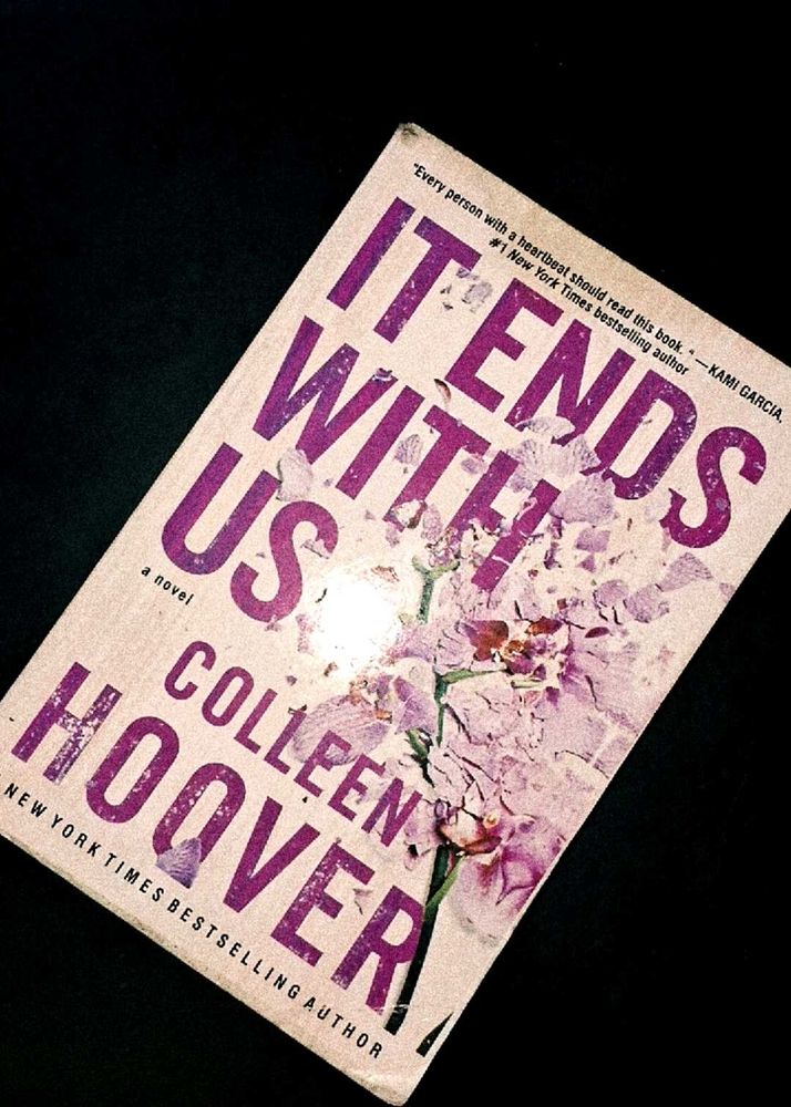It Ends With Us By 'Colleen Hoover' Book