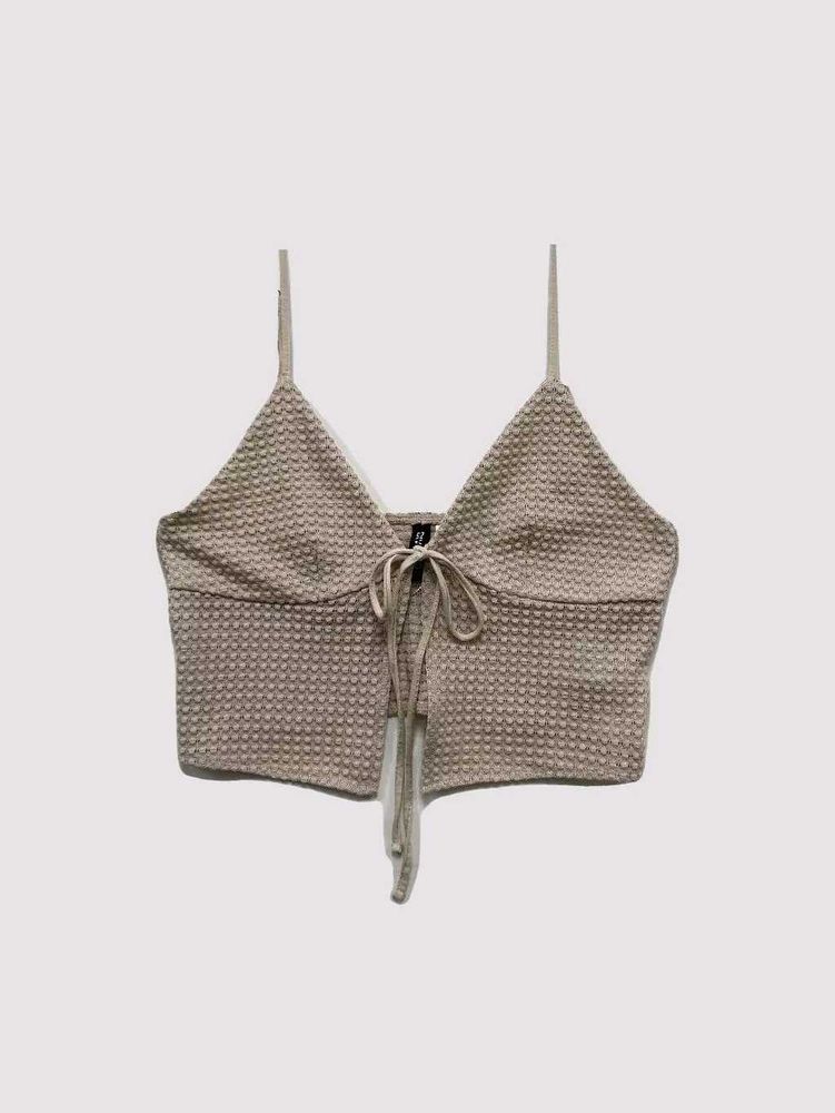 I. Stylish Tie-Front Textured Crop Top