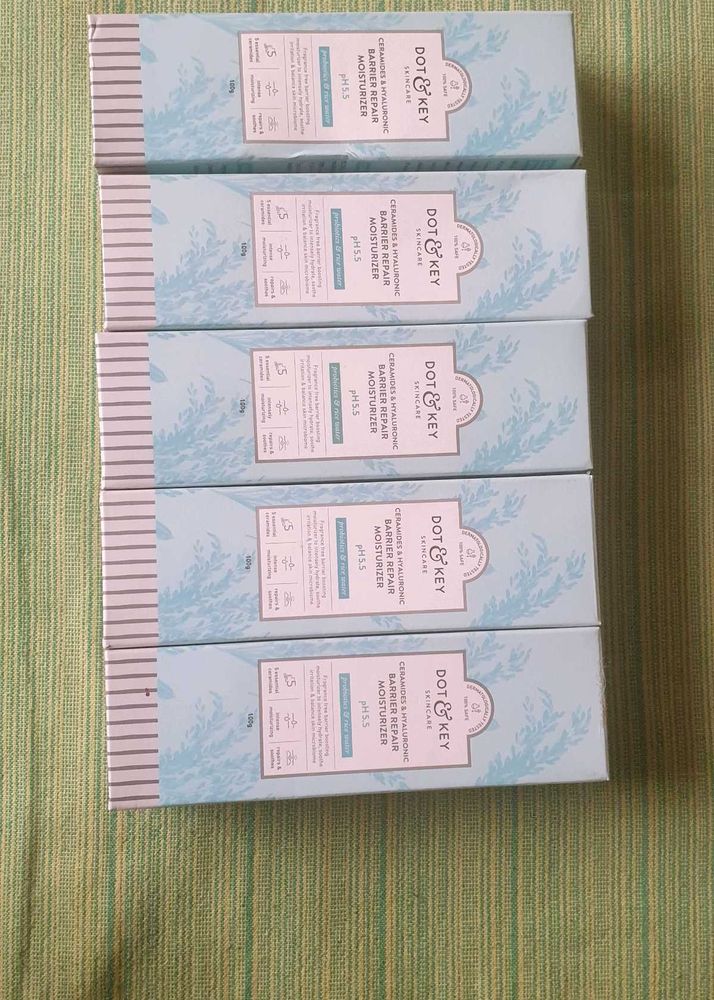 Dot &amp; Key Barrier Repair Moisturizer