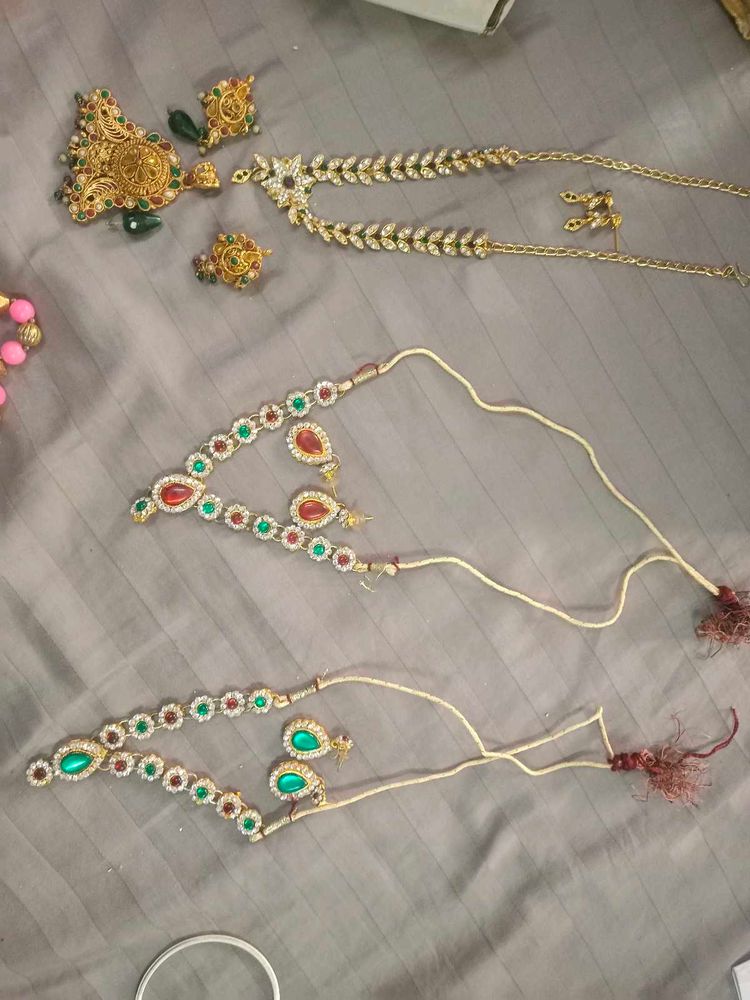 Traditional Indian Jewelry Set of 4
