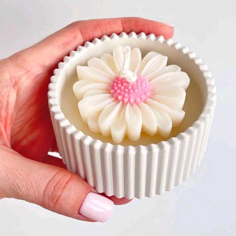 Daisy Candle Jar