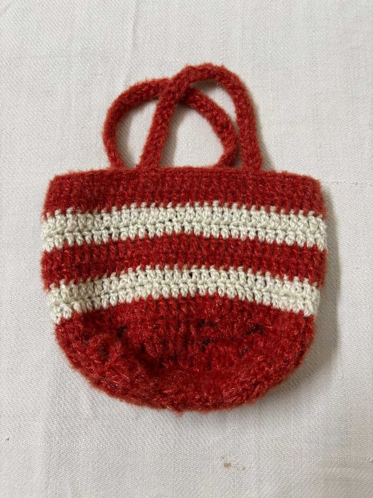 🆕Handmade Crocheted Striped Pouches (2)
