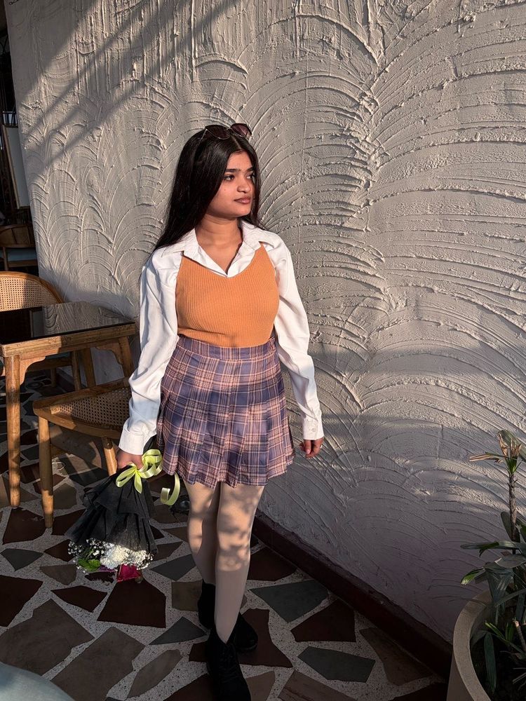 Cute Plaid Mini Skirt with top n shirt Outf