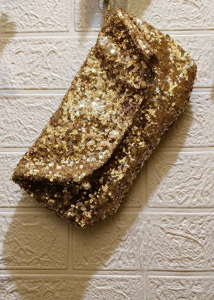 Sparkling Gold Sequin Clutch Bag