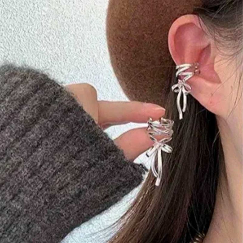 Unique Silver Bow Ear Cuff &amp; Stud Set