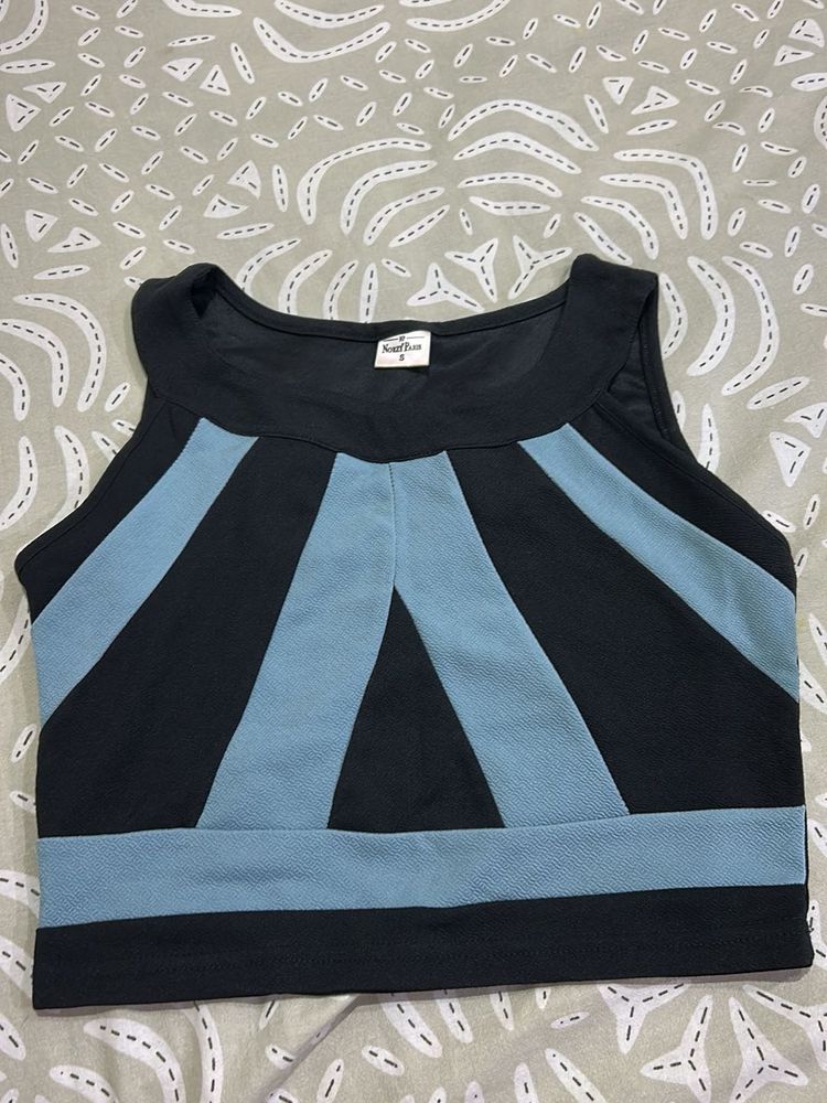 Stylish Black &amp; Blue Sleeveless Top