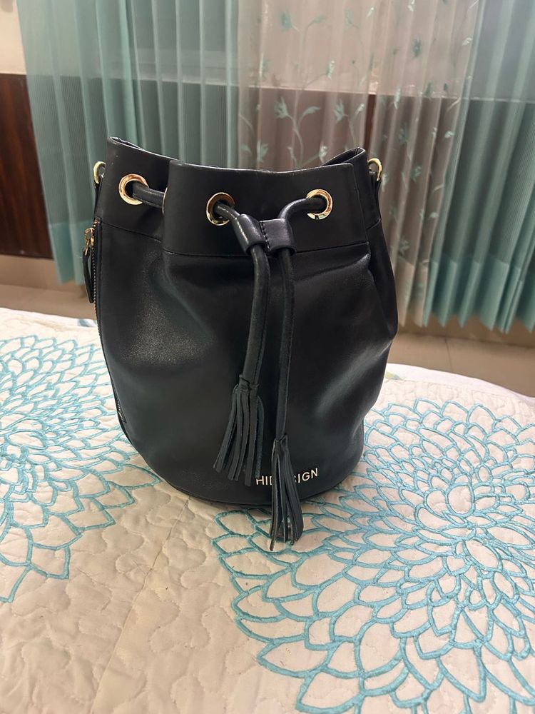 Hidesign Pure Leather Bucket Bag