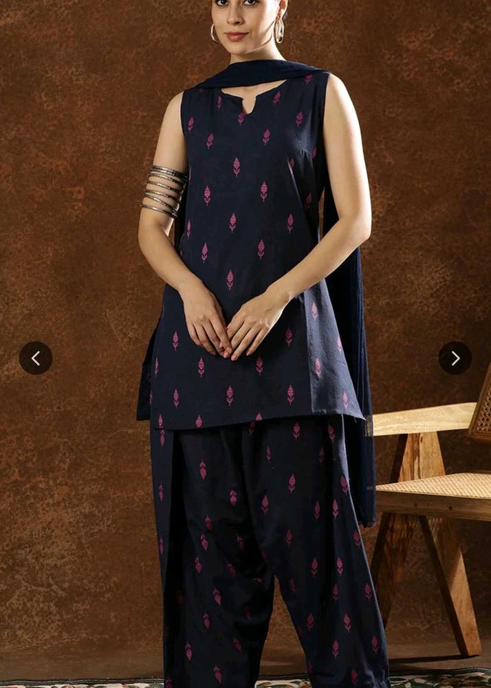 Navy Blue Embroidered Farshi salwar suit with dupa