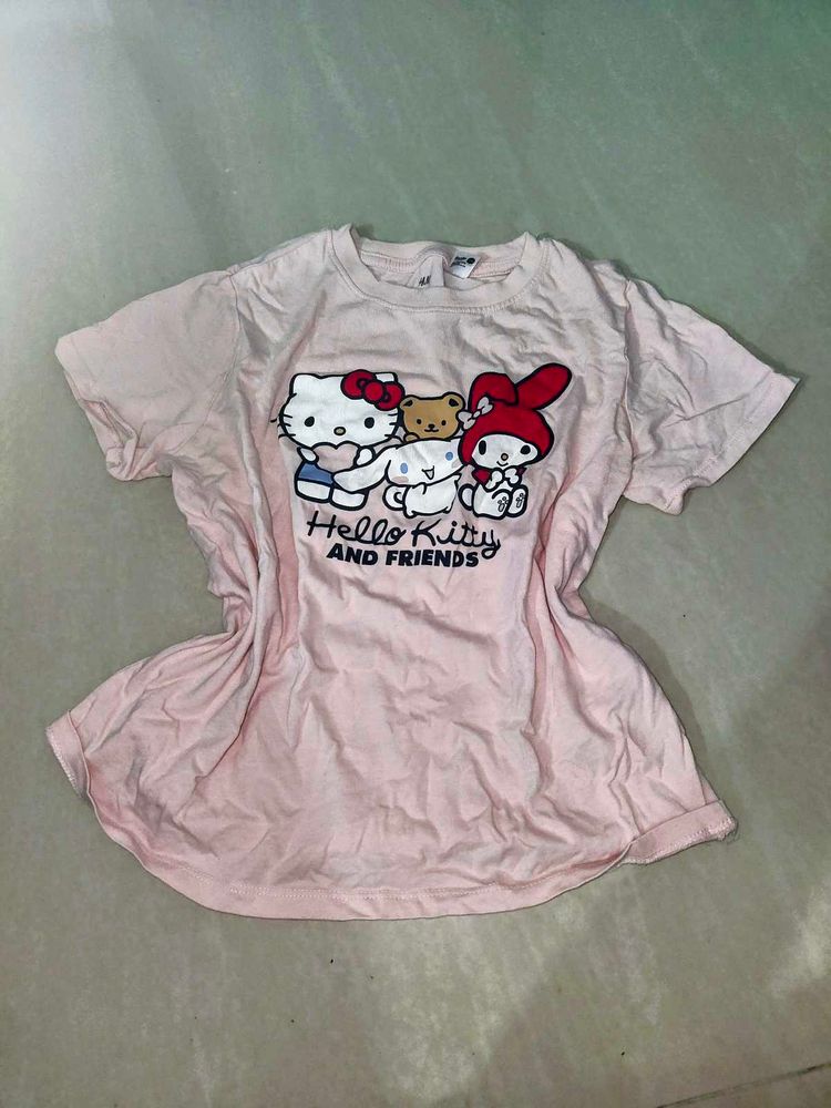 Hello Kitty &amp; Friends T-Shirt Authentic Sanrio