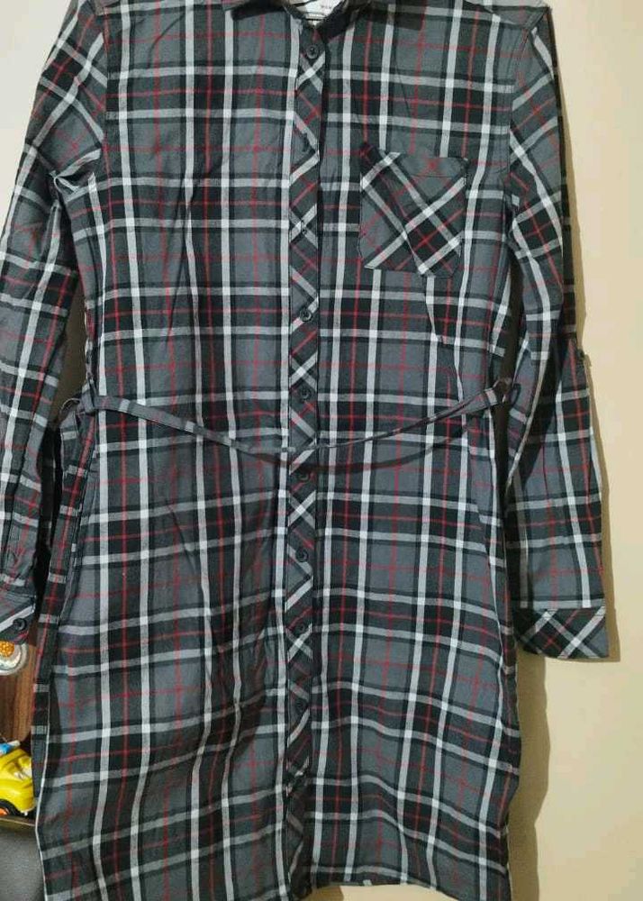 Beautiful Long Shirt From Canada