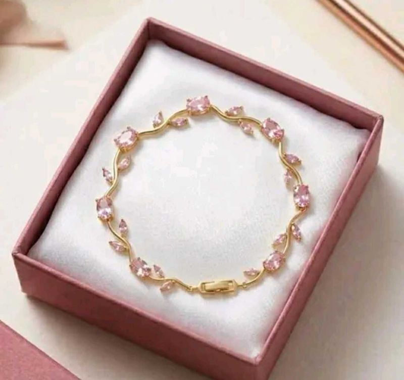 Elegant Pink Stone Leaf Bracelet