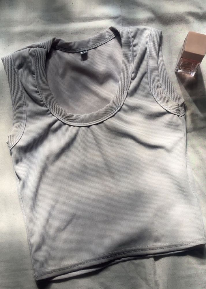 Ribbed Cropped Tank Top