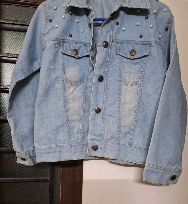 Trendy Denim jacket with pearls Y2K