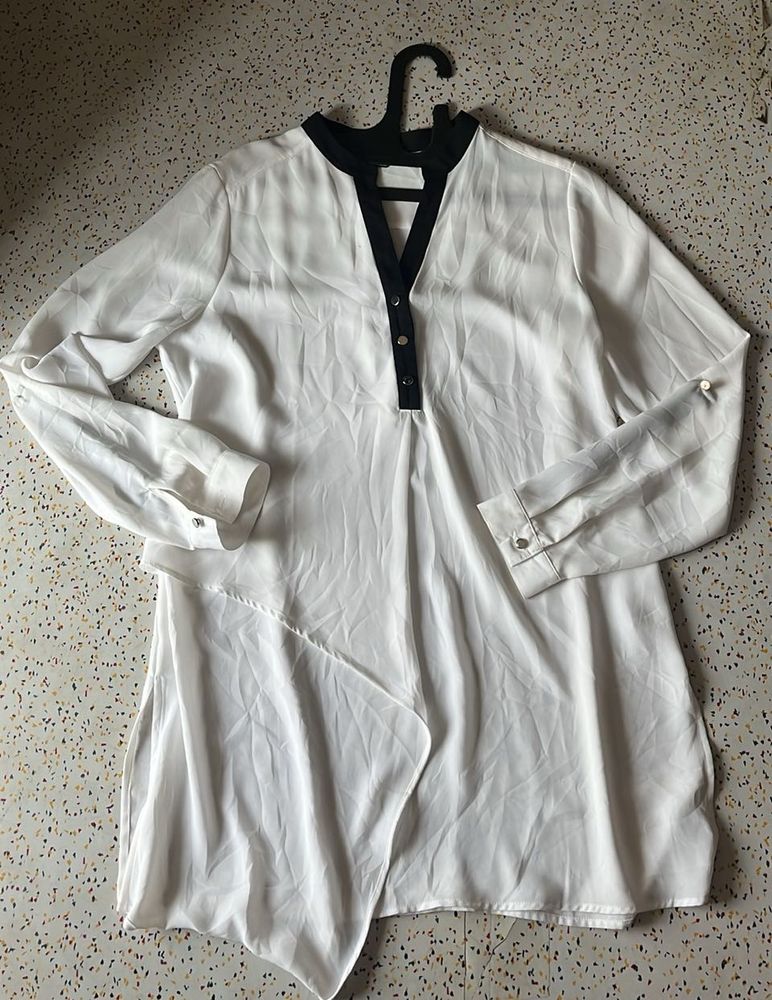 Chic White Tunic Top