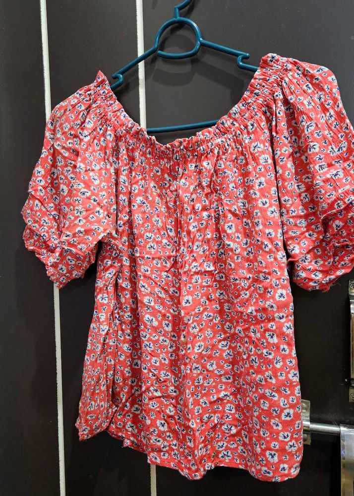 Cute flower top